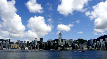 霍启刚代表：站上新起点，要有新作为