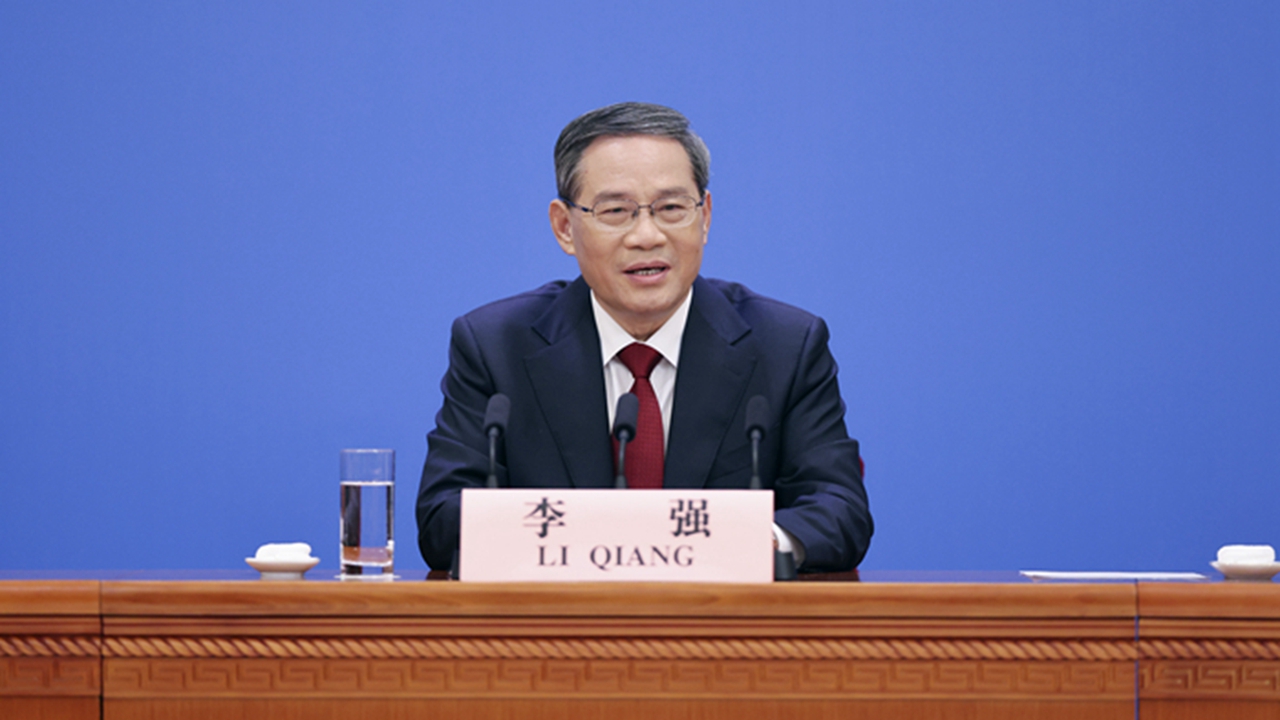 李强：香港、澳门的明天一定会更加美好